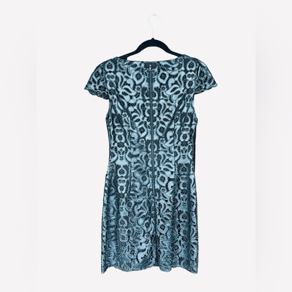 Alice + Olivia 'Penni' black faux leather cap sleeve dress - Picture 2 of 4